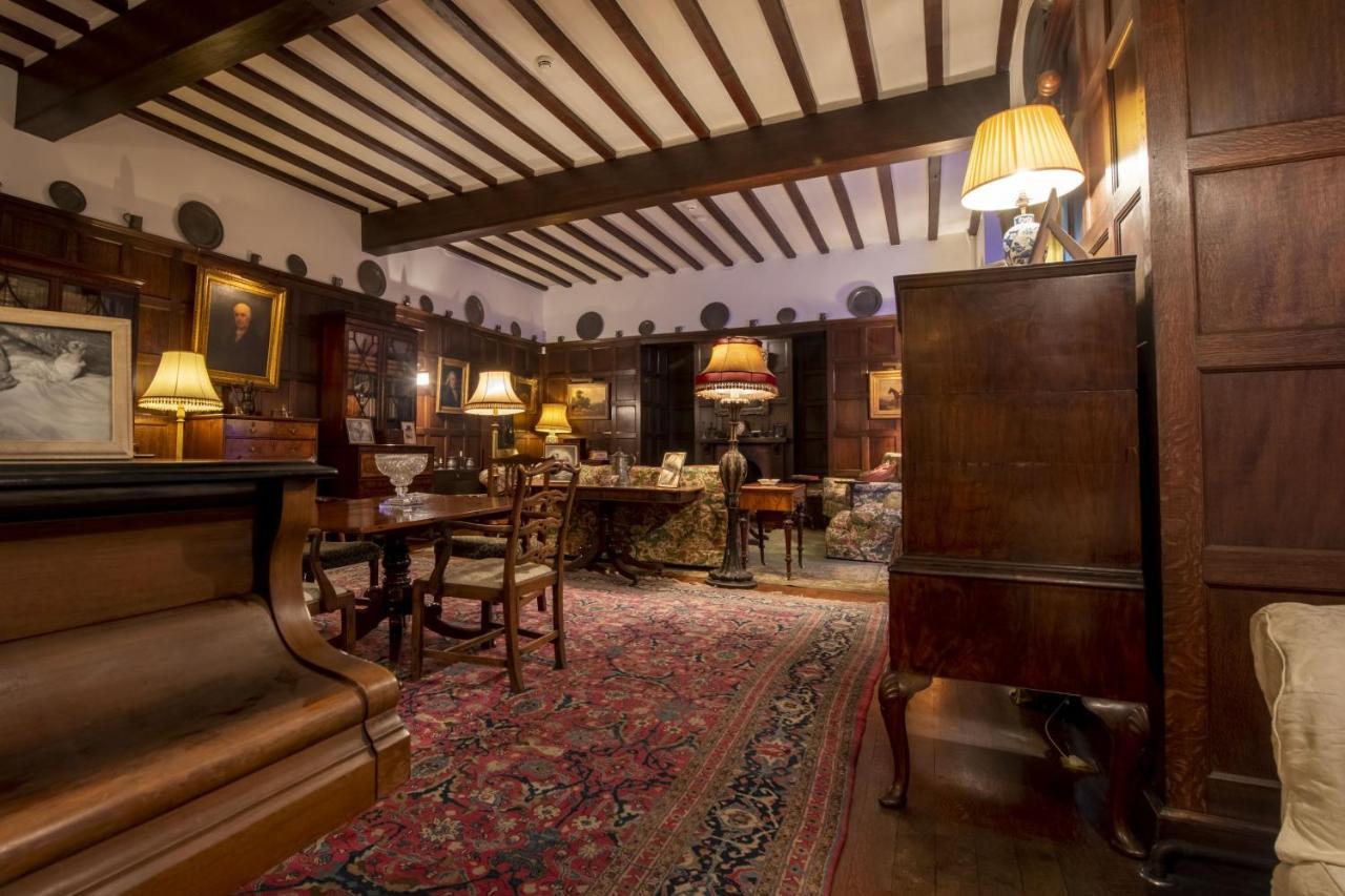 Upper Helmsley Hall Holiday home *