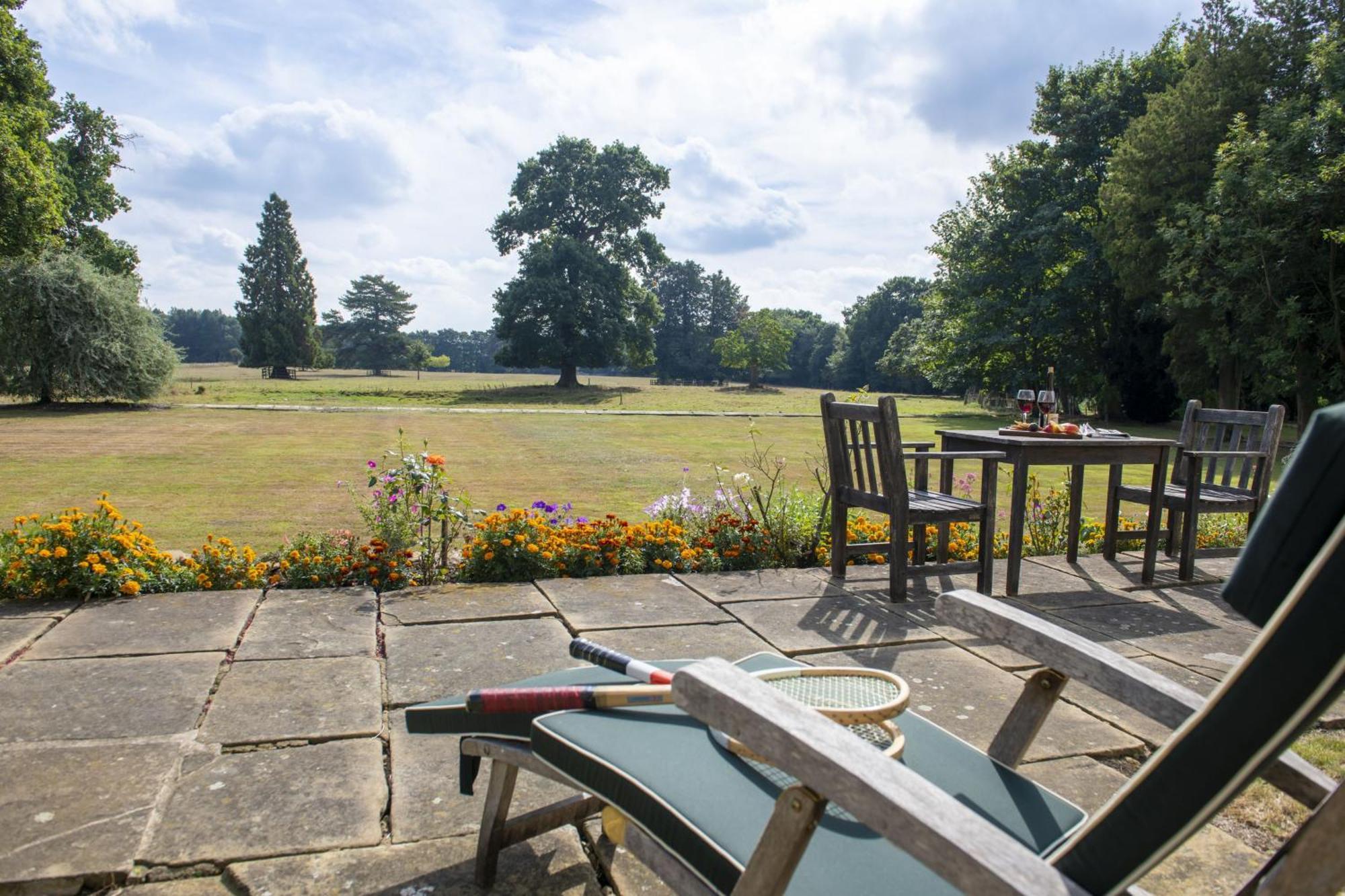 Upper Helmsley Hall Holiday home *